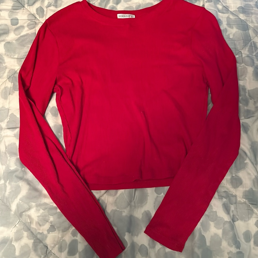 Red ribbed crop top.